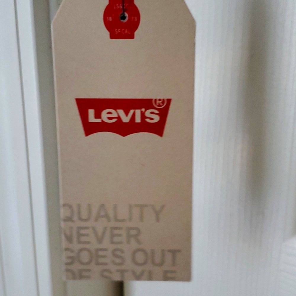 Levi's coat - Picture 5 of 12